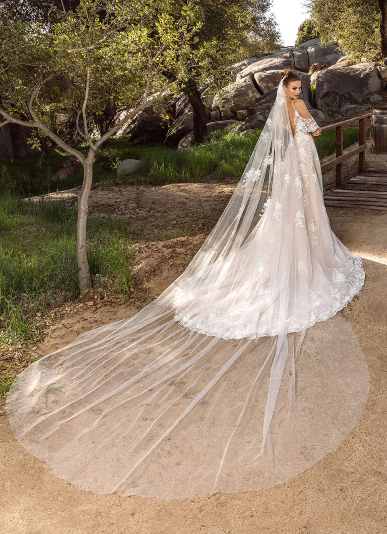 LAGUNA VEIL – Wedding Dresses | Bridal Gowns | KITTYCHEN COUTURE